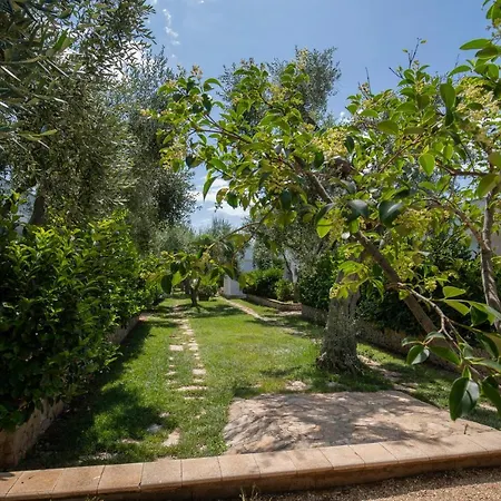 Ulivo With Pool And Private Holiday home *