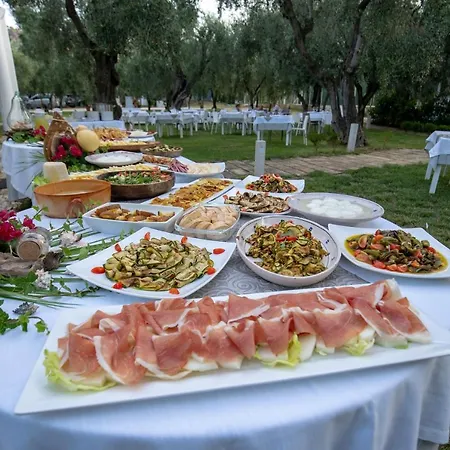 Ulivo With Pool And Private Holiday home *
